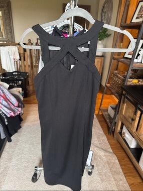 Speechless Black Sleeveless Cutout Shift Dress for juniors